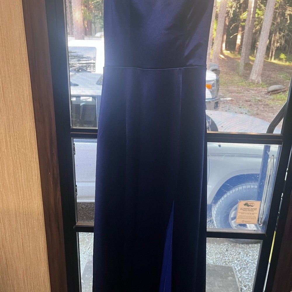 Elegant Blue Evening Gown